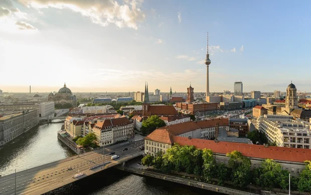 Immerse Yourself in Berlin: Landmarks, Life, and Surprising Perspectives Await