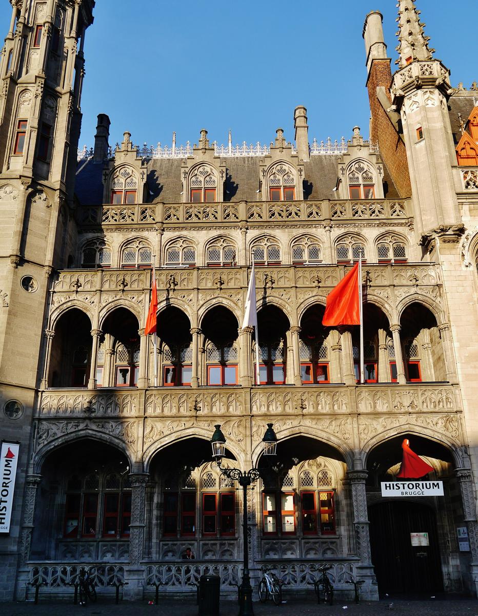 Explore Bruges: Charming Streets, Tasty Food & Timeless Views