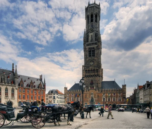 Step Into Bruges’ Market Square: Heartbeat of Medieval Splendor