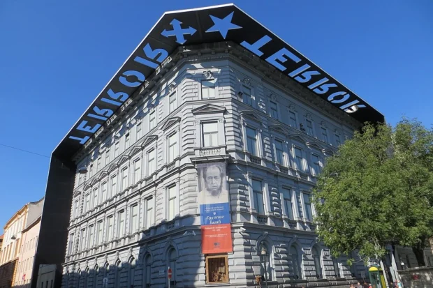 Budapest, Hungary, House of Terror Museum House of Terror - panoramio (2)
