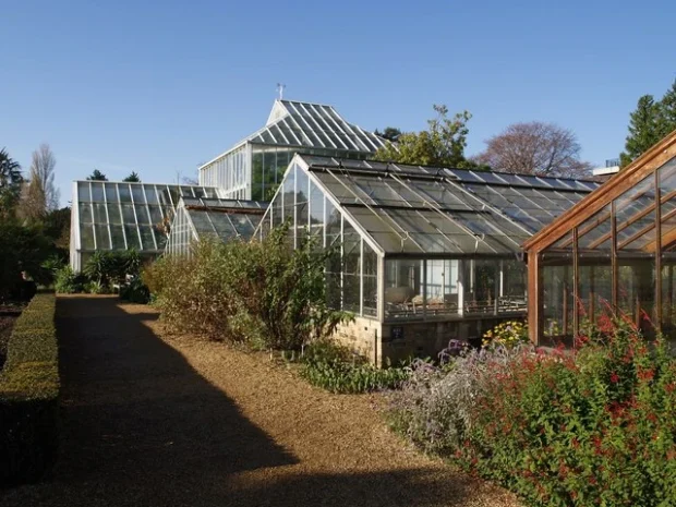 Cambridge, United Kingdom, Cambridge University Botanic Garden The Glasshouse Range, Cambridge University Botanic Garden - geograph.org.uk - 615128