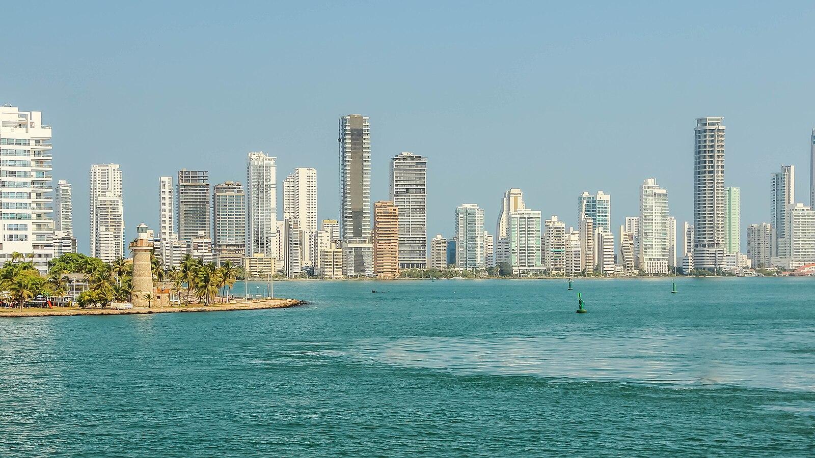 Experience Cartagena Colombia: Colorful Streets, Food, and Culture