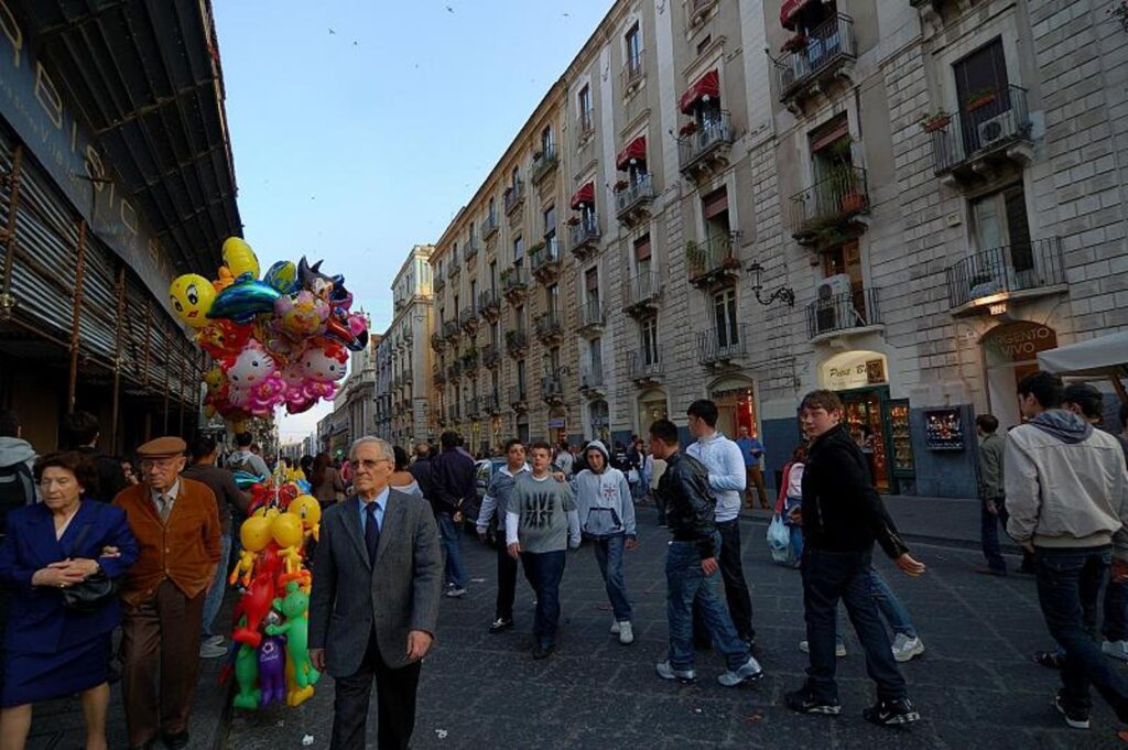 Saturday catania via etnea