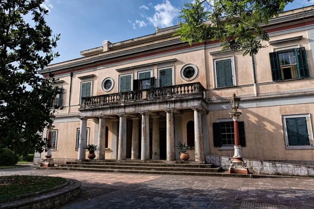 20180523 Greece 5266 Corfu Town sRGB (43744570042)