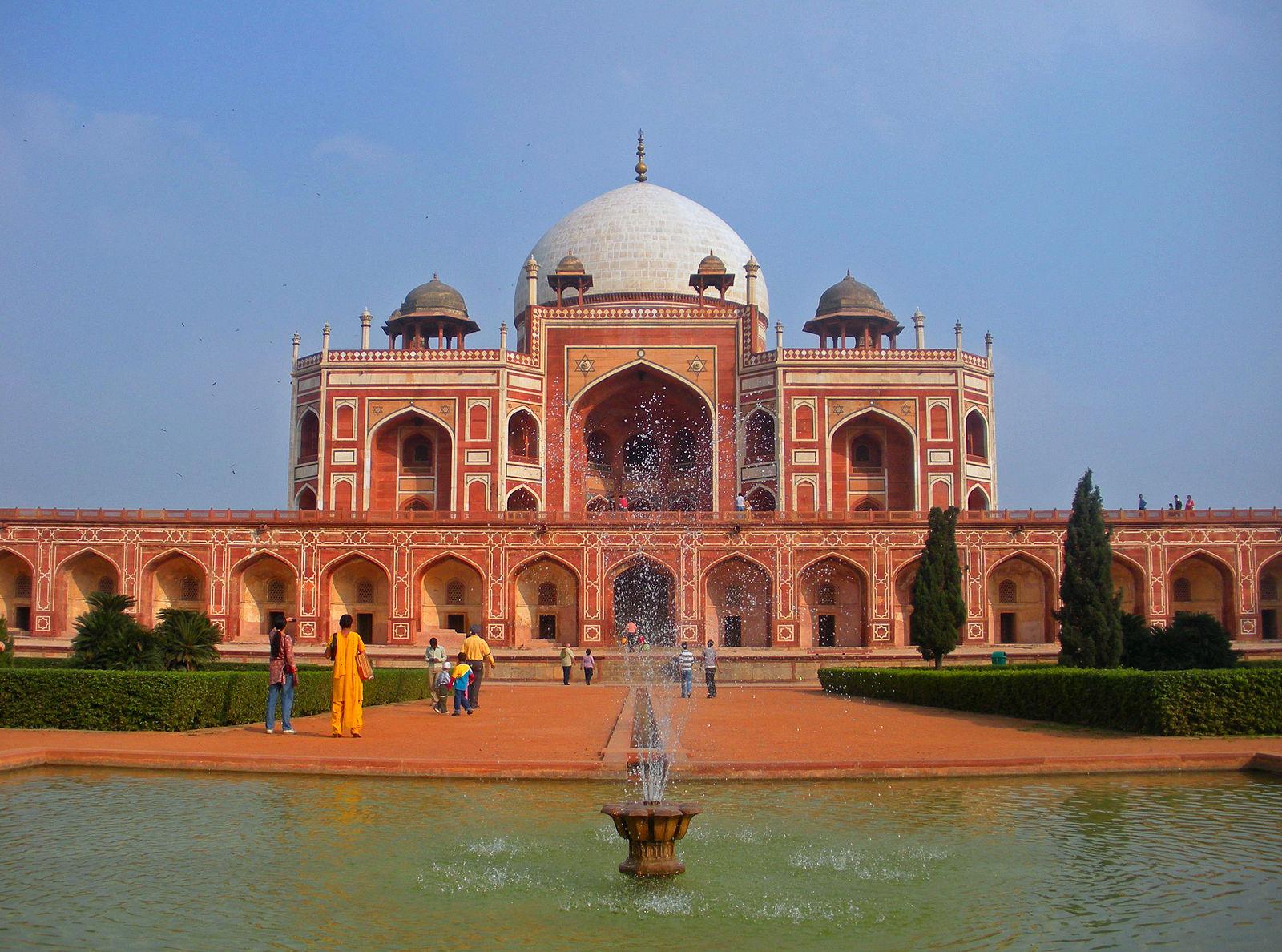 Humayun’s Tomb in Delhi: History, Access, and Visitor Guide