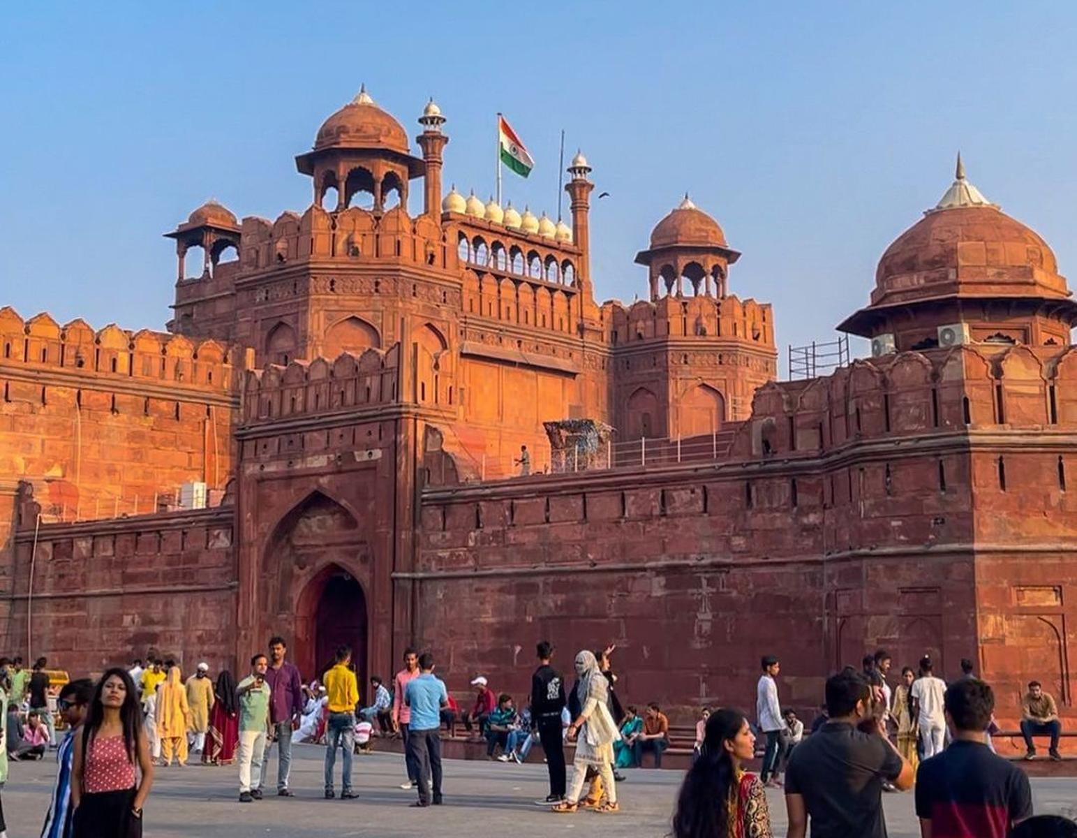 Red Fort Delhi: Walk Through History and Colorful Culture