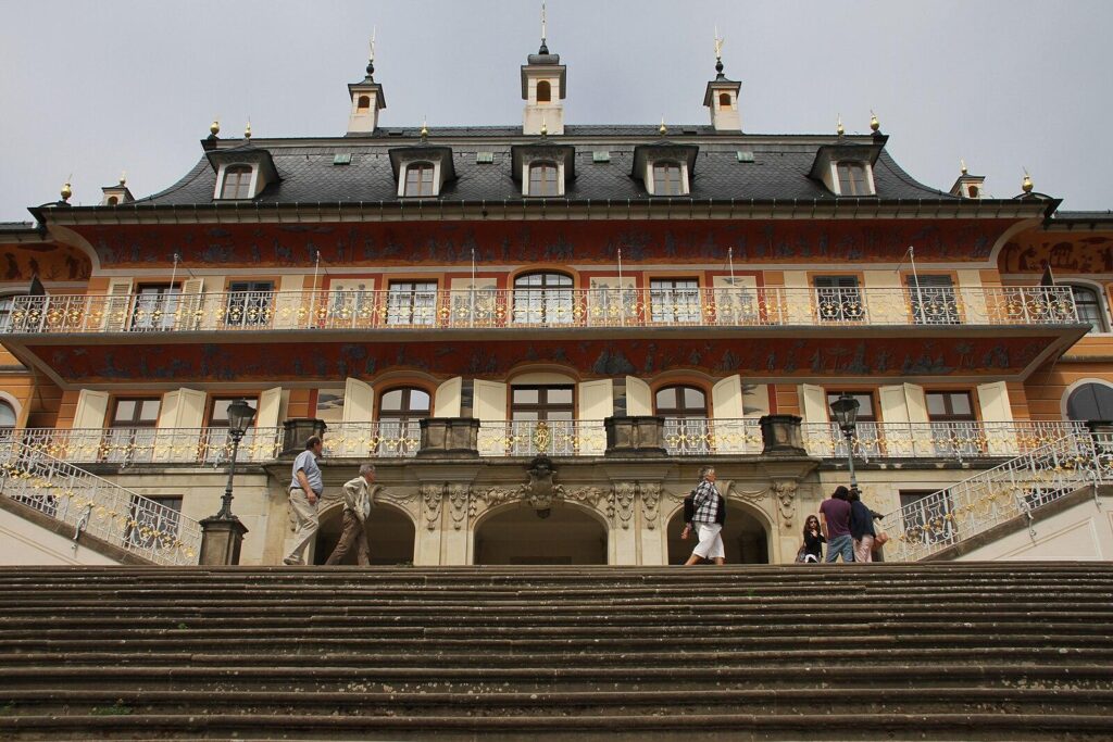 Dresden-Pillnitz-Schloss-114-Wasserpalais-2015-gje