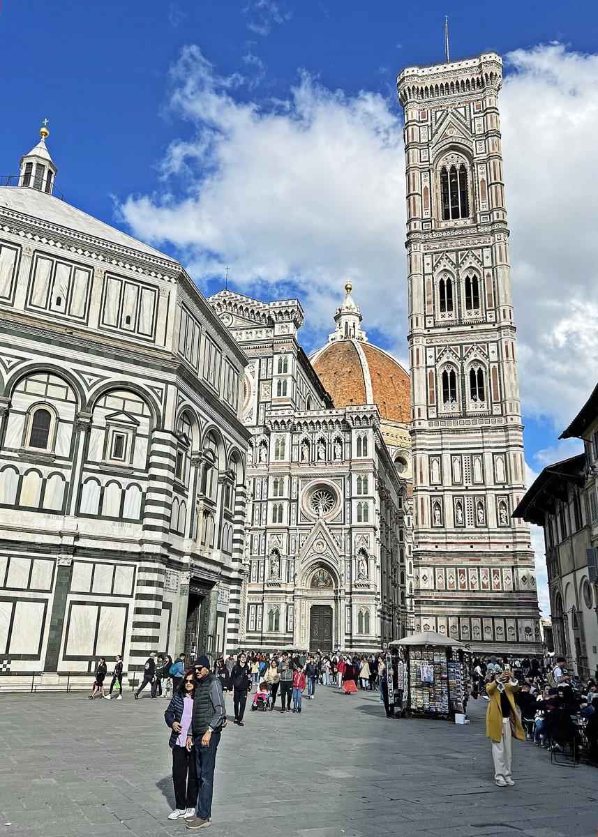 Florence Cathedral Wonders Revealed with Practical Visiting Guide