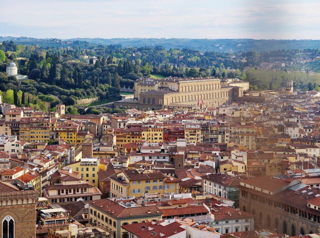 Firenze Campanile di Giotto Vista su il Palazzo Pitti 1