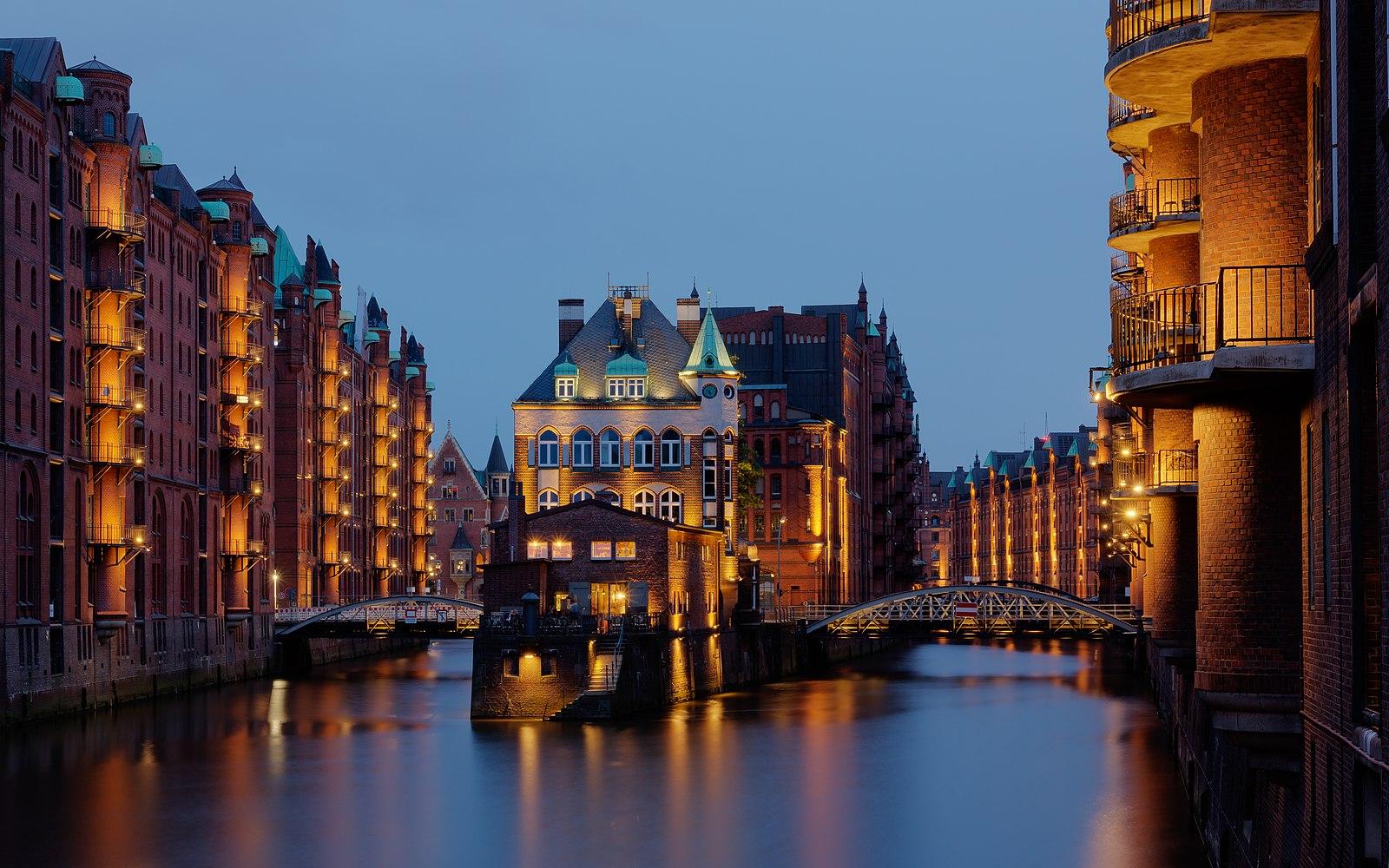 Hamburg Highlights: Where to Go and What to Taste