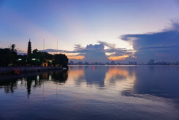 Hồ Tây hoàng hôn - NKS
