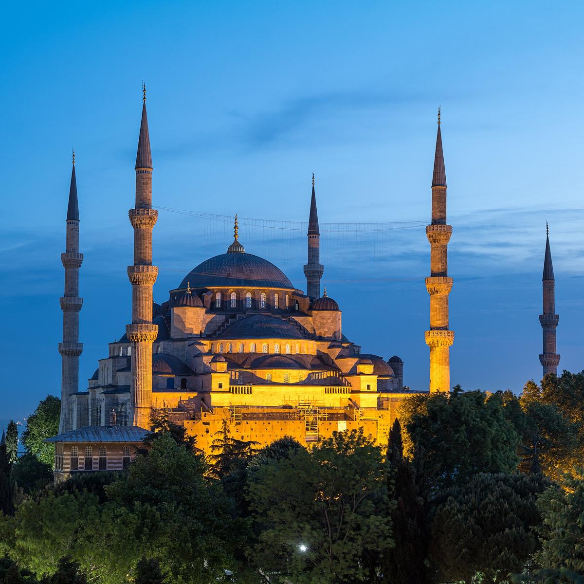 Blue Mosque Istanbul A Walk Through History And Architecture