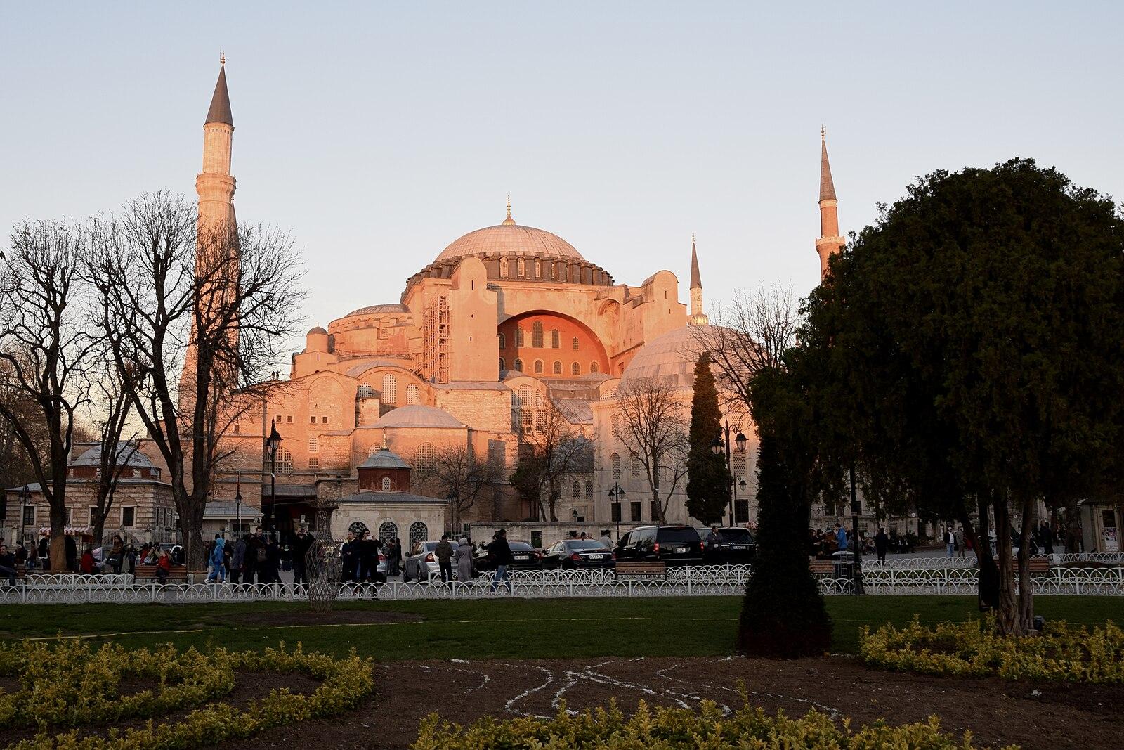 Hagia Sophia in Istanbul: Timeless Wonder by the Bosphorus