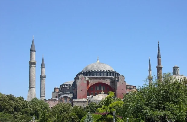 Unveiling Hagia Sophia: Istanbul’s Timeless Heartbeat
