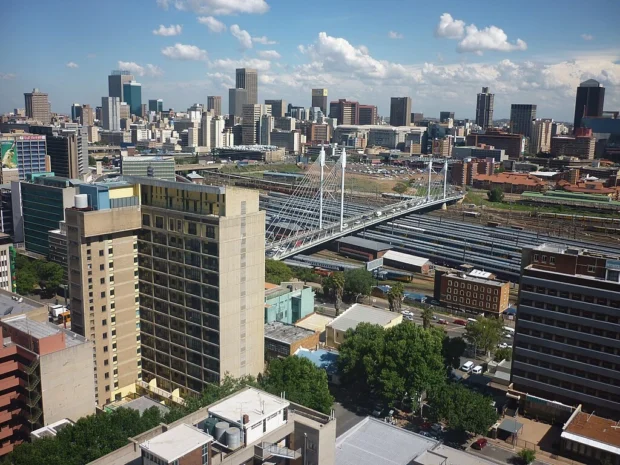 Johannesburg City Breaks: See History, Markets and Colorful Culture