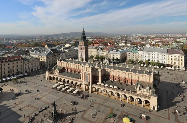 Step into Krakow’s Main Market Square: A Living History in the Heart of Poland