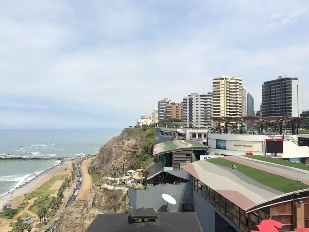 Lima, Peru, Larcomar Larcomar - Miraflores, Lima - Peru - panoramio