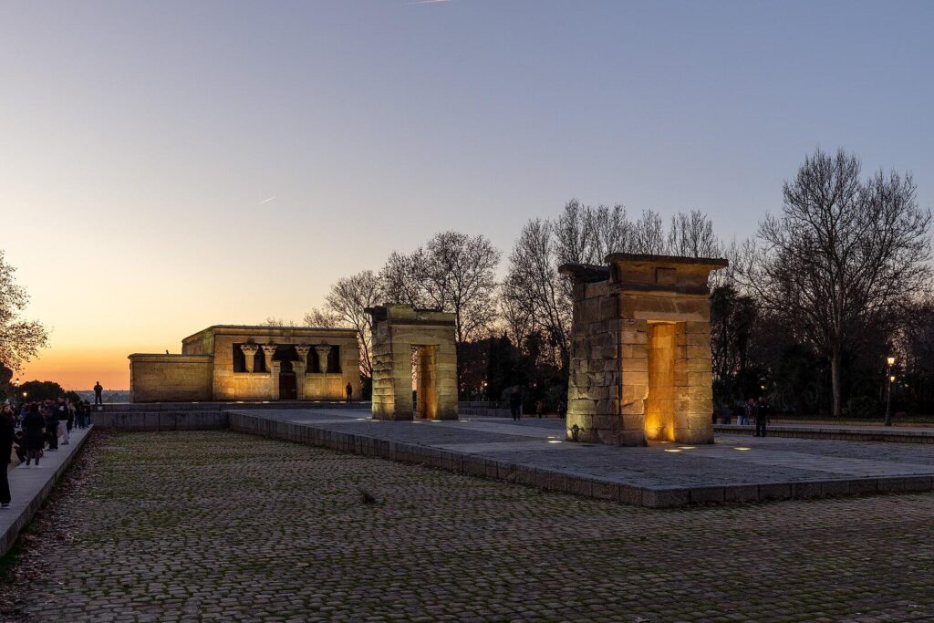 Templo de Debod, Madrid, España, 2023-01-03, DD 86-88 HDR