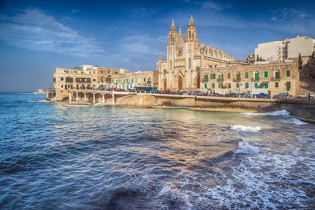 Unveil Malta’s Treasures: Valletta, Mdina and Blue Lagoon Await