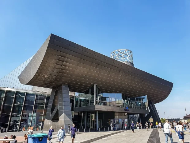 The Lowry, Salford Quays - geograph.org.uk - 6131349