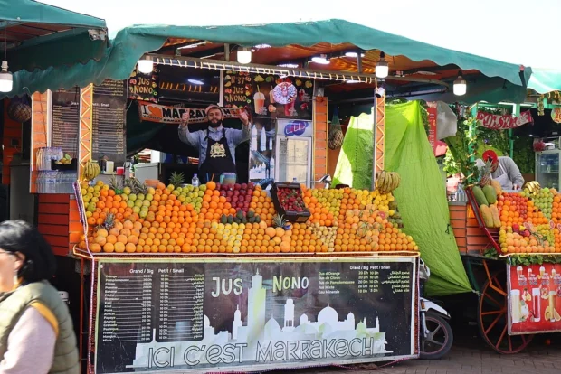 Marrakesh, Morocco, Jemaa El-fnaa Orange Juice Stalls Džma el Fna, Marrákeš, 2025 (06)