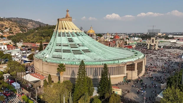 Basílica de Guadalupe desde el aire 7