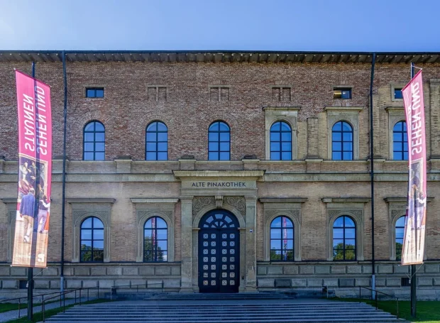 Exterior of the Alte Pinakothek 2