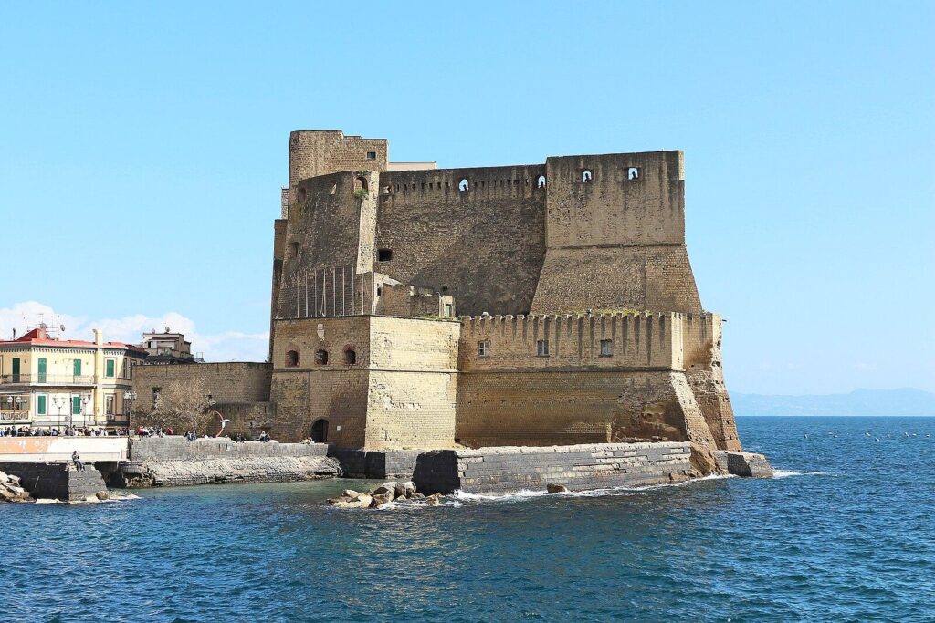 Castel dell'Ovo (Naples) 02