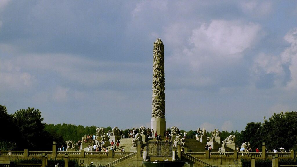 Norway - Oslo, Vigeland Park - panoramio