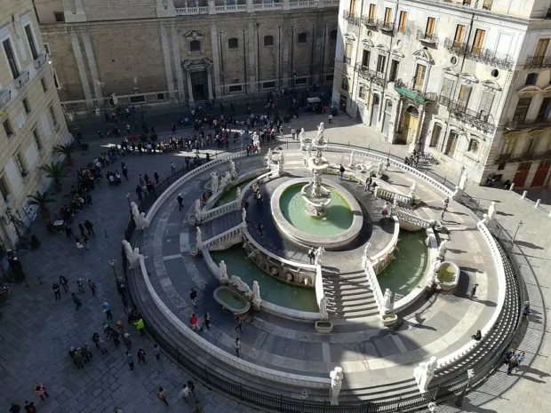 Palermo, Italy, Piazza Pretoria Fontana di Piazza Pretoria Vista dai tetti di S. Caterina