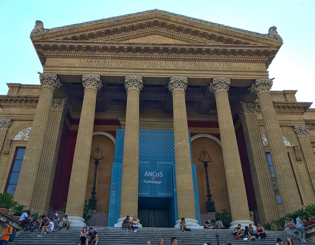 Ingresso del Teatro Massimo (Palermo)