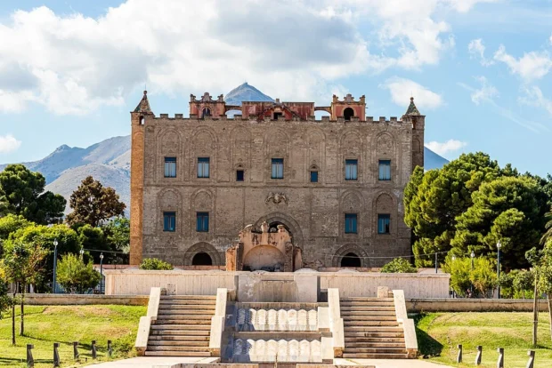 Palermo, Italy, Zisa Castle La Zisa (Palermo)-msu-1093