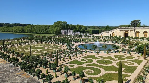 Paris, France, Versailles Gardens Palace of Versailles Garden