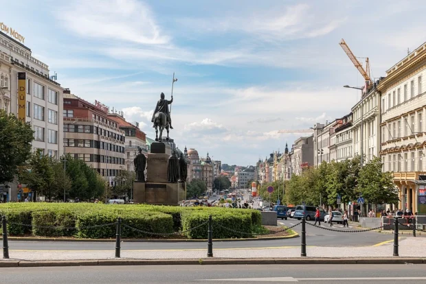 Prag, Wenzelsplatz -- 2019 -- 6838