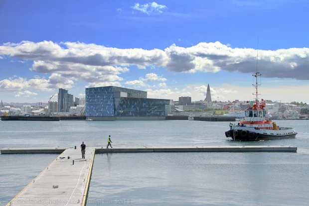 Reykjavik's harbor (5893660208)