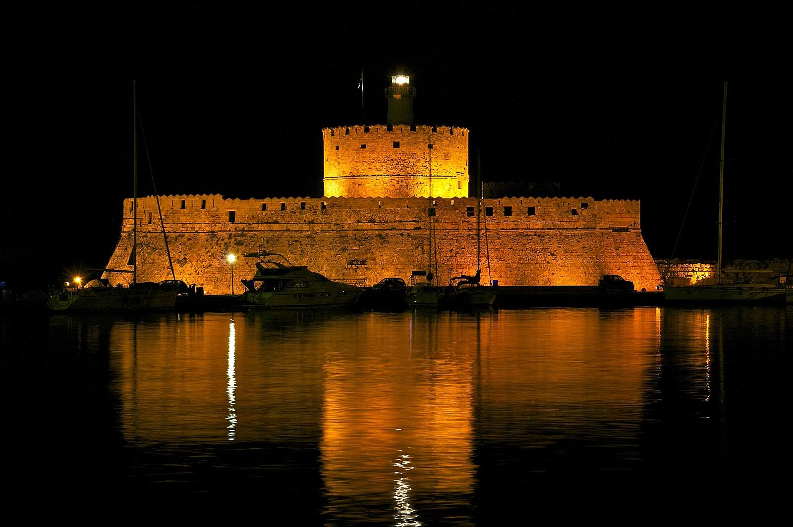 What to Do in Rhodes: A Local’s Guide to Historic Streets and Tasty Treats