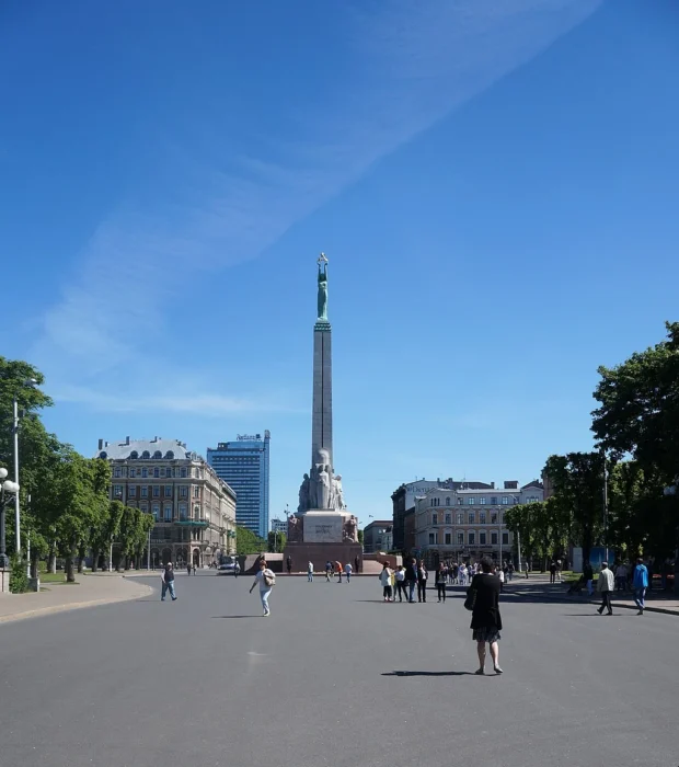 Freedom Monument (Brivibas Piemineklis)