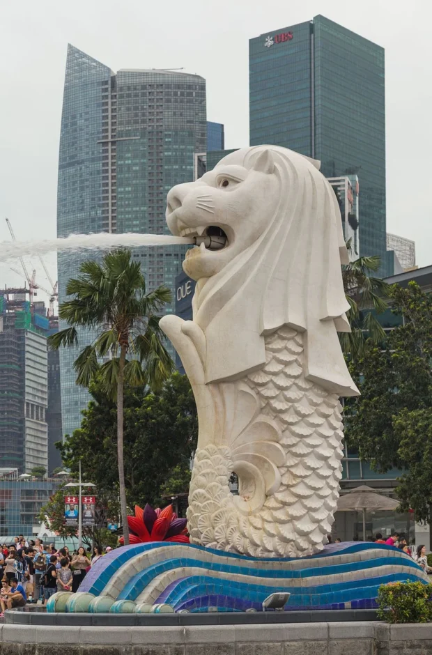 Merlion Park Unfolded: A Splash of Singapore’s Spirit