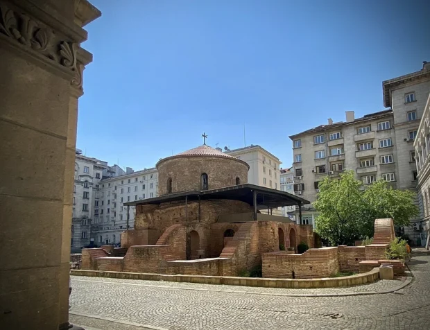 Sofia Bulgaria Awaits: Walk Among Icons and Everyday Surprises