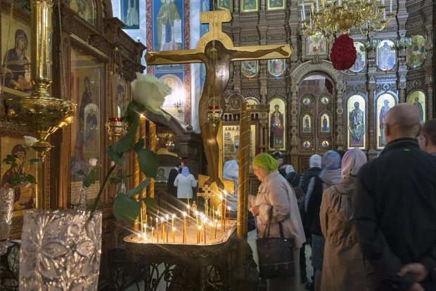 Sofia, Bulgaria, Alexander Nevsky Cathedral Iconostasis Alexander Nevsky Cathedral in Nizhny Novgorod 08