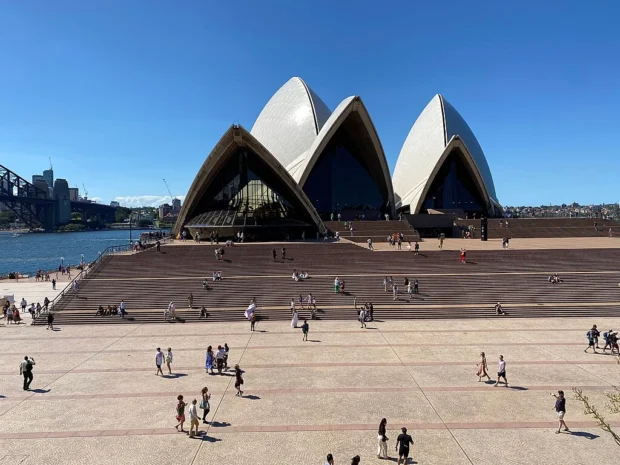 Sydney, Australia, Sydney Opera House Steps AUS Sydney, Central Business District, Sydney Opera House Forecourt 005