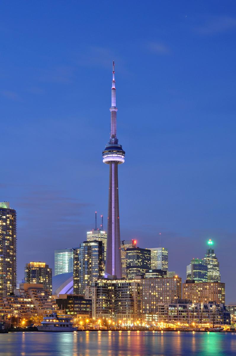 Unmissable Places and Local Life in Toronto, Canada