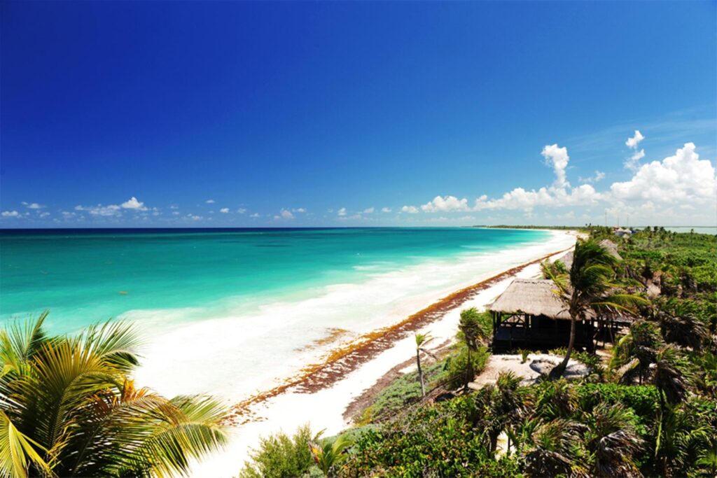 Sian Kaan beach side