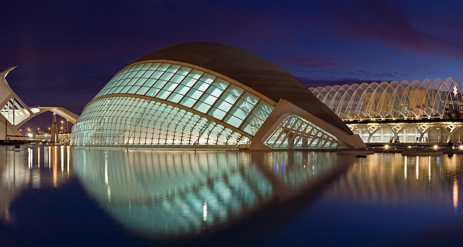 How to Enjoy Valencia, Spain Like a Local