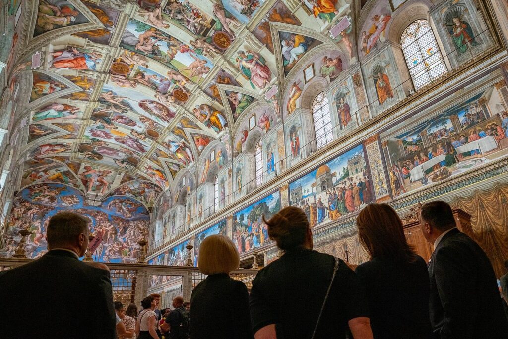 Secretary Pompeo Visits the Sistine Chapel (48840387541)