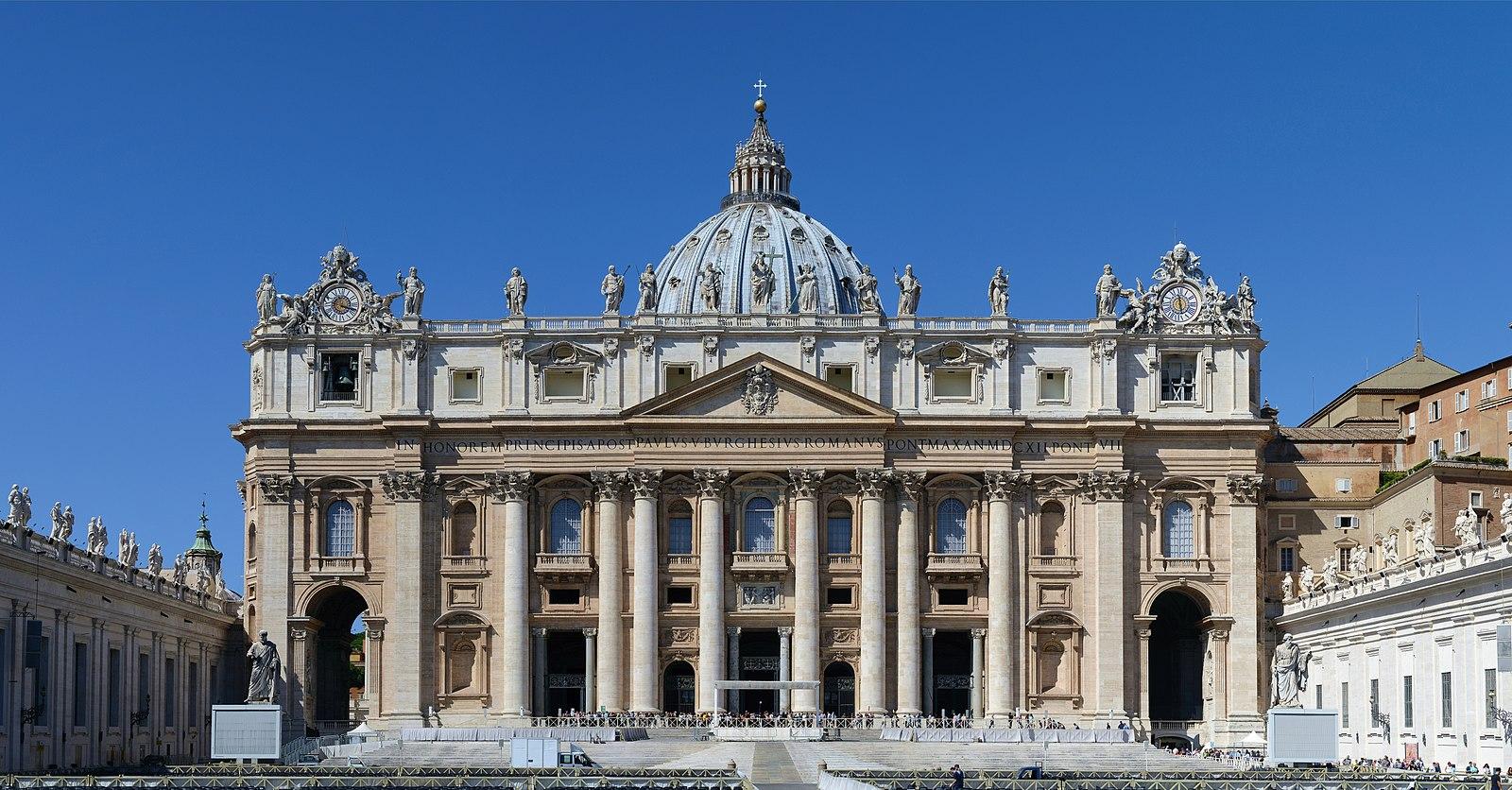 Basilica di San Pietro in Vaticano September 2015-1a