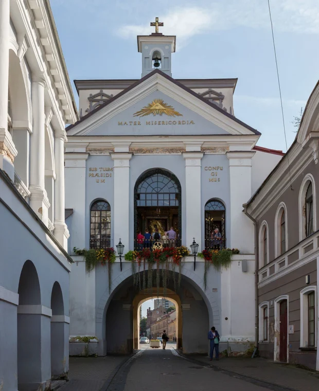 Gate of Dawn Exterior, Vilnius, Lithuania - Diliff