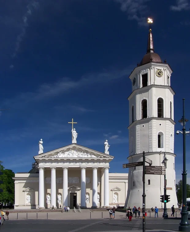 Vilnius - Cathedral 01
