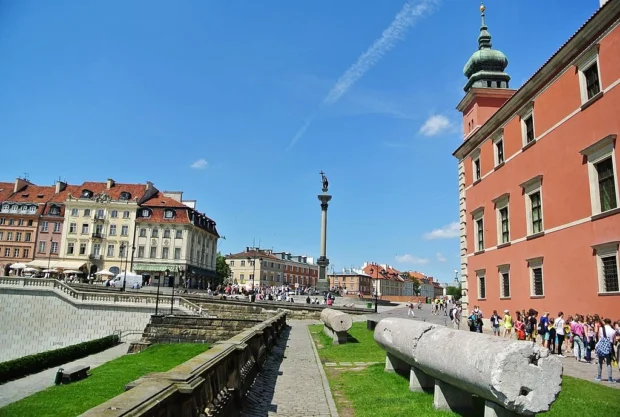 Warsaw Old Town, Warsaw, Poland - panoramio (38)